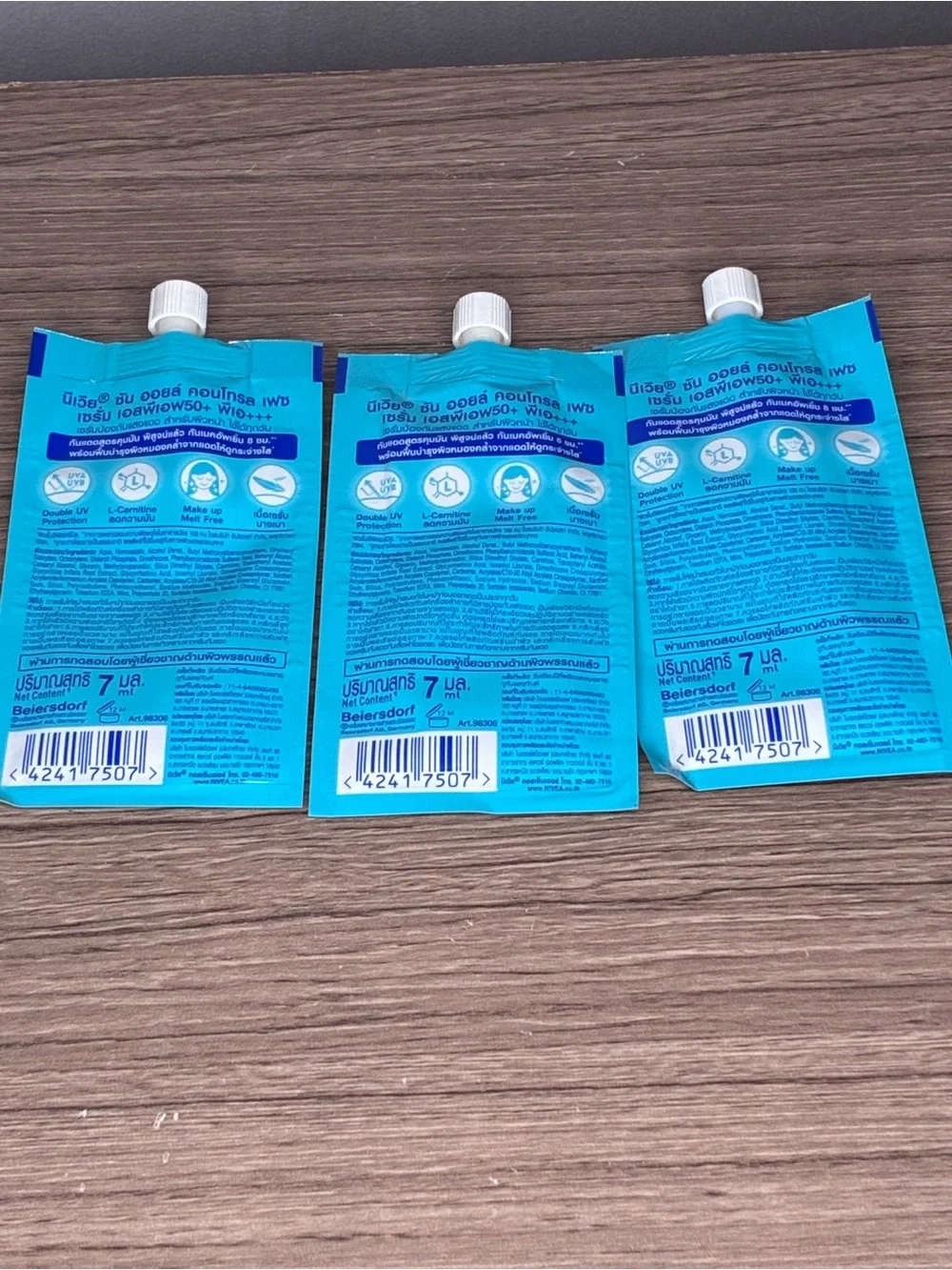 🐼 3/$25 NWT Nivea Sun Oil Control SPF 50+ PA+++ Sunscreen 3 Pack